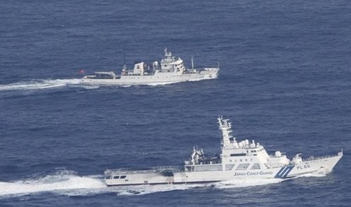 中國軍艦赴釣魚島 圖二